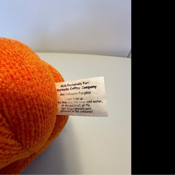 Starbucks Jack-O-Lantern 2007 Small Vintage Halloween Fall Pumpkin Knit Plush - Picture 5 of 6